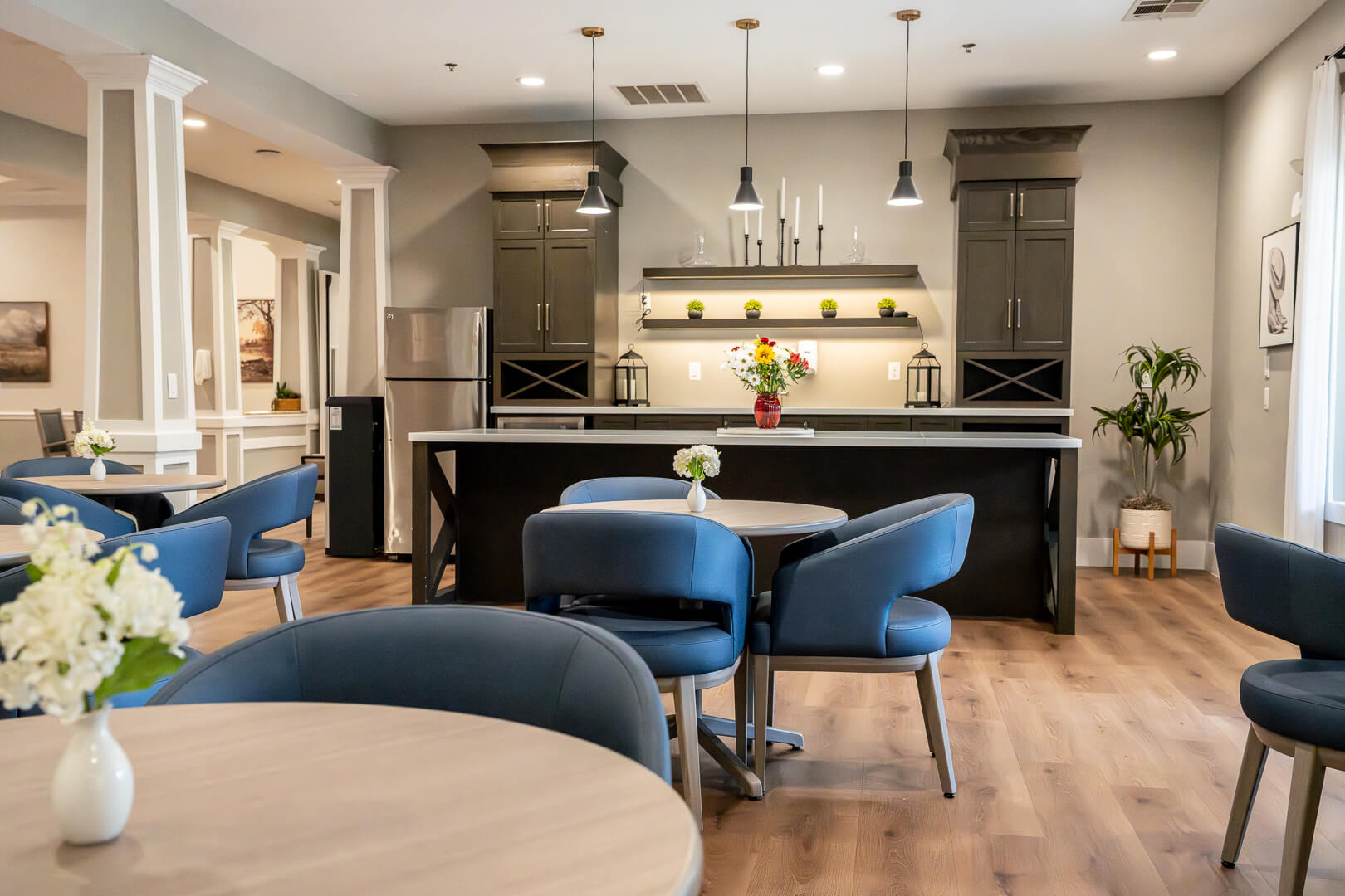 Lounge Area with Kitchen For Seniors in Assisted Living Facility
